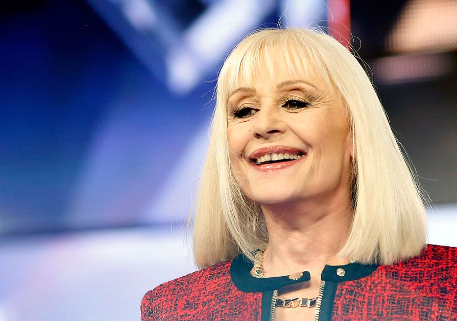 Raffaella Carrà canzoni malattia causa morte anniversario Style