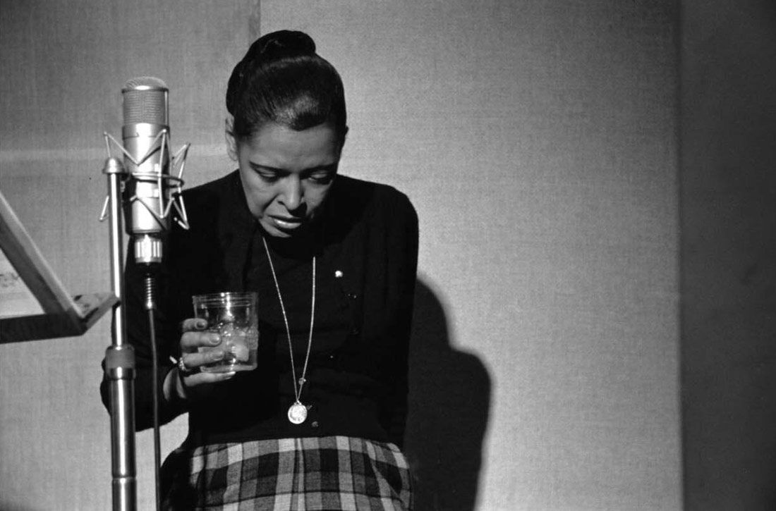 Billie Holiday, la voce senza tempo del jazz - immagine 10