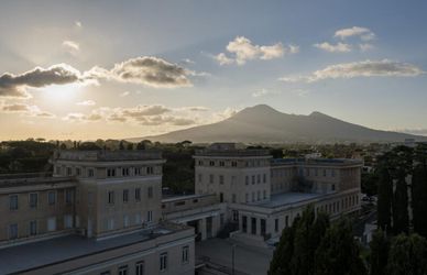 Vacanze a Pompei? Scavi, trekking e mare (e un hotel di design)