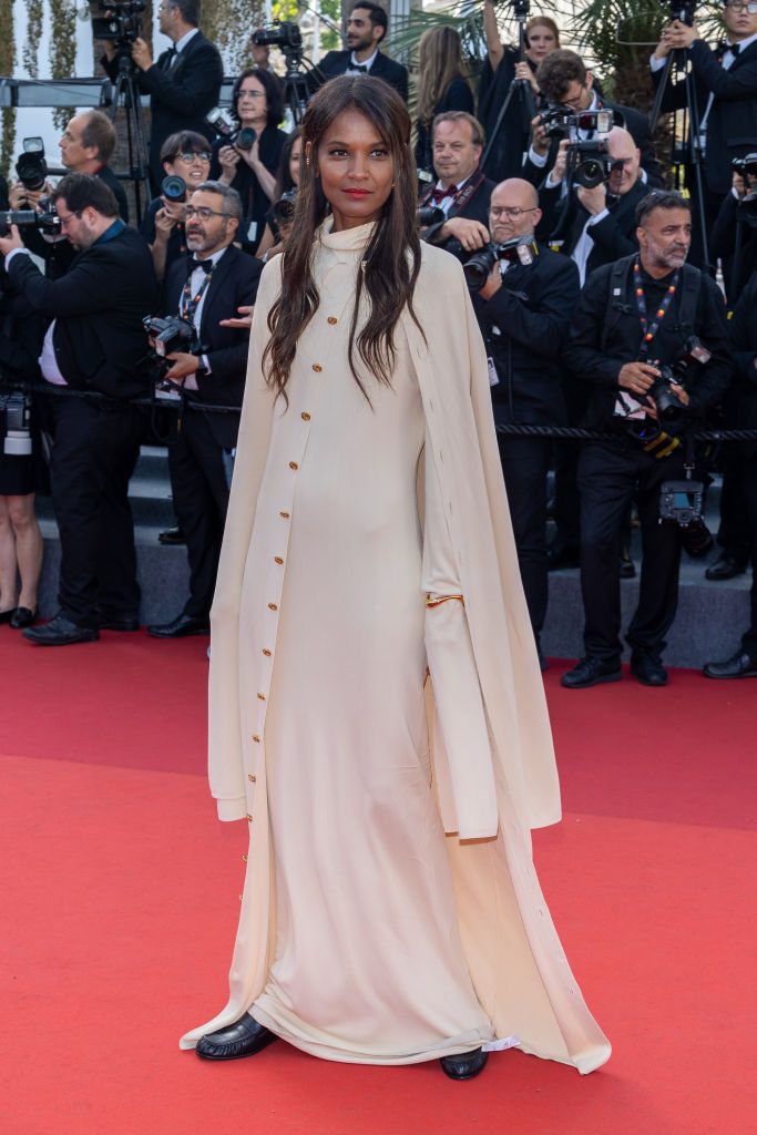 cannes 22 red carpet liy