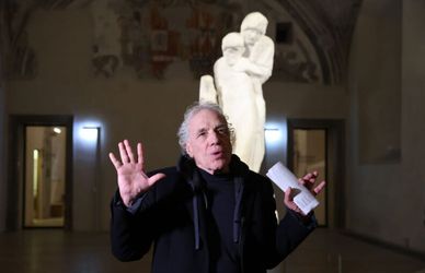 Michelangelo, Abel Ferrara e quelle poesie recitate davanti alla Pietà Rondanini: il video