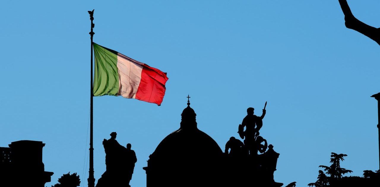 Del tricolore oggi è la sua festa. La bandiera d'Italia