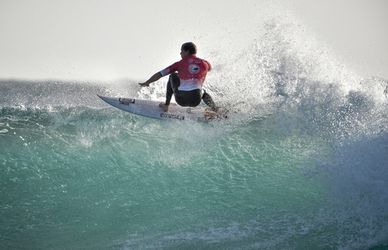 Surf e sport d’acqua anche in inverno, le mete consigliate