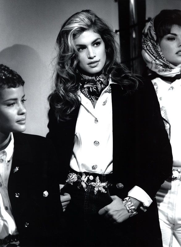 Versace, dal backstage anni 90 al 2018 - immagine 8