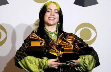Stanotte ci sono i Grammy 2022: chi vincerà gli Oscar della musica? Ospiti, cantanti, favoriti