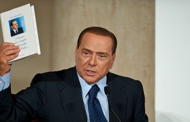 Silvio Berlusconi, i migliori libri per conoscere la sua vita personale e politica