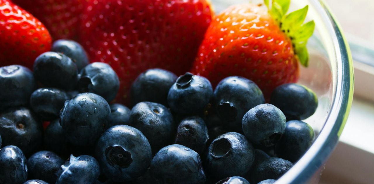 Mirtilli: Il Superfood Estivo per la Tua Salute - Benefici, Proprietà e Ricette!