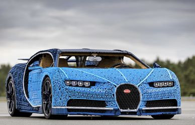 Lego Bugatti Chiron: la supercar fatta di Lego