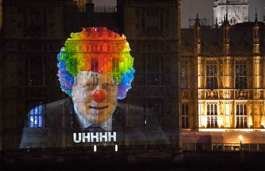 BoJo The Clown si è arreso: vita, carriera, bugie e gaffe di Boris Johnson in 25 foto