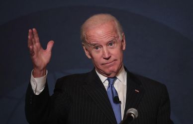 Joe Biden: le gaffe più clamorose della sua carriera