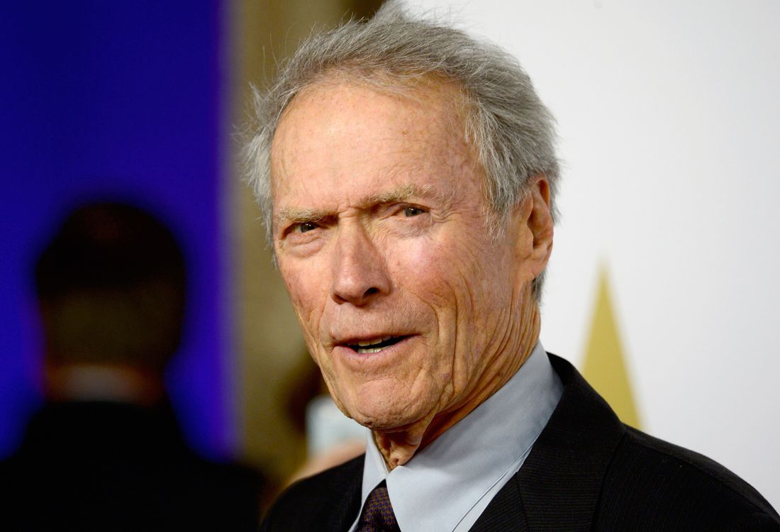 Clint Eastwood compie 90 anni. La sua carriera dai western ai film da regista- immagine 2