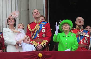 Elisabetta II e il Trooping the Colour 2021. Un trionfo di stile e tradizioni