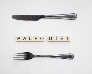 Dieta paleo: pronto ad alimentarti come un uomo preistorico?