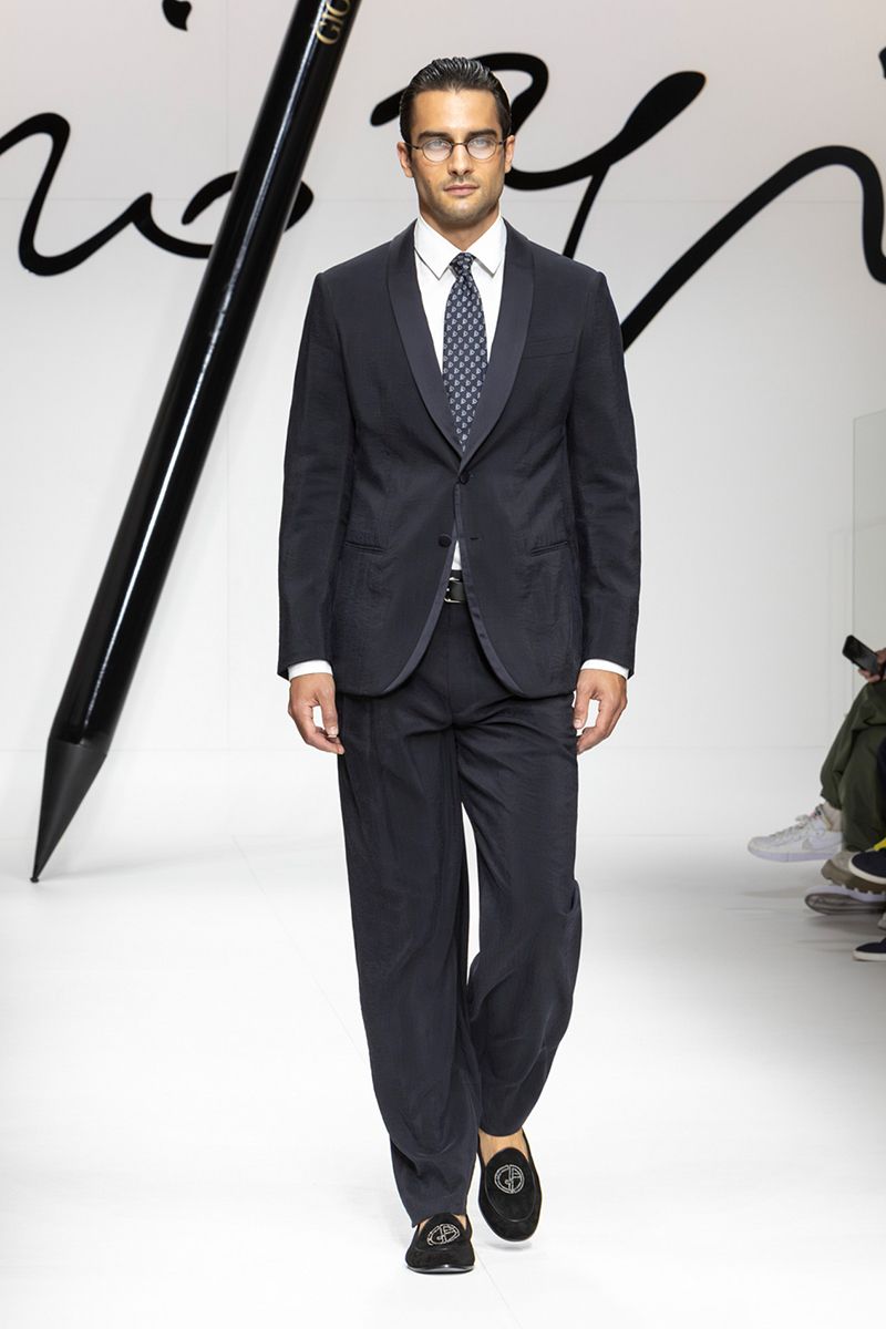 Cravatta uomo: le tendenze moda future viste in passerella- immagine 7