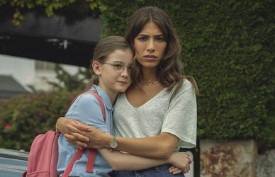 Tutto su ‘Who is Erin Carter?’, nuova serie Netflix più vista negli USA: alta tensione, ritmo incalzante ma…