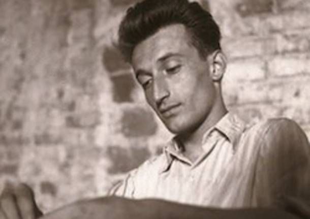 Gianni Rodari, 10 curiosità sulla vita di uno scrittore &#8220;fantastico&#8221;- immagine 1