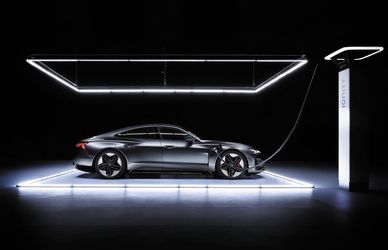 Audi e-tron Gt 2021, un bolide elettrico da 650 cavalli