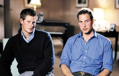 Principe Harry e William: le foto dei fratelli reali un tempo inseparabili
