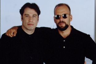 John Travolta e Bruce Willis, uomini contro nell’action movie Paradise City: di nuovo insieme, 28 anni dopo Pulp Fiction…