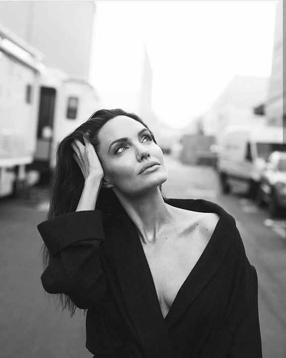 Angelina Jolie segreti