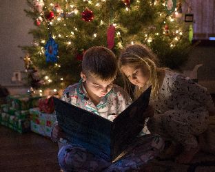 I libri sul natale più natalizi di sempre edizione 2022: i più belli da leggere sotto l’albero
