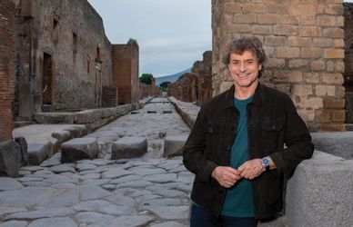 Alberto Angela torna stasera in tv con “Speciale Meraviglie: Pompei-Le nuove scoperte”: Che emozione…