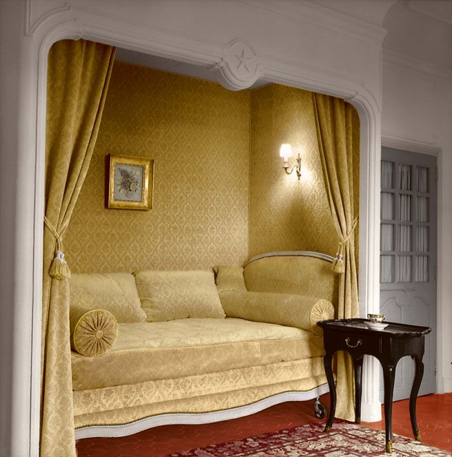 Gli interni di Dior arredati dai suoi amici decorateurs - immagine 5