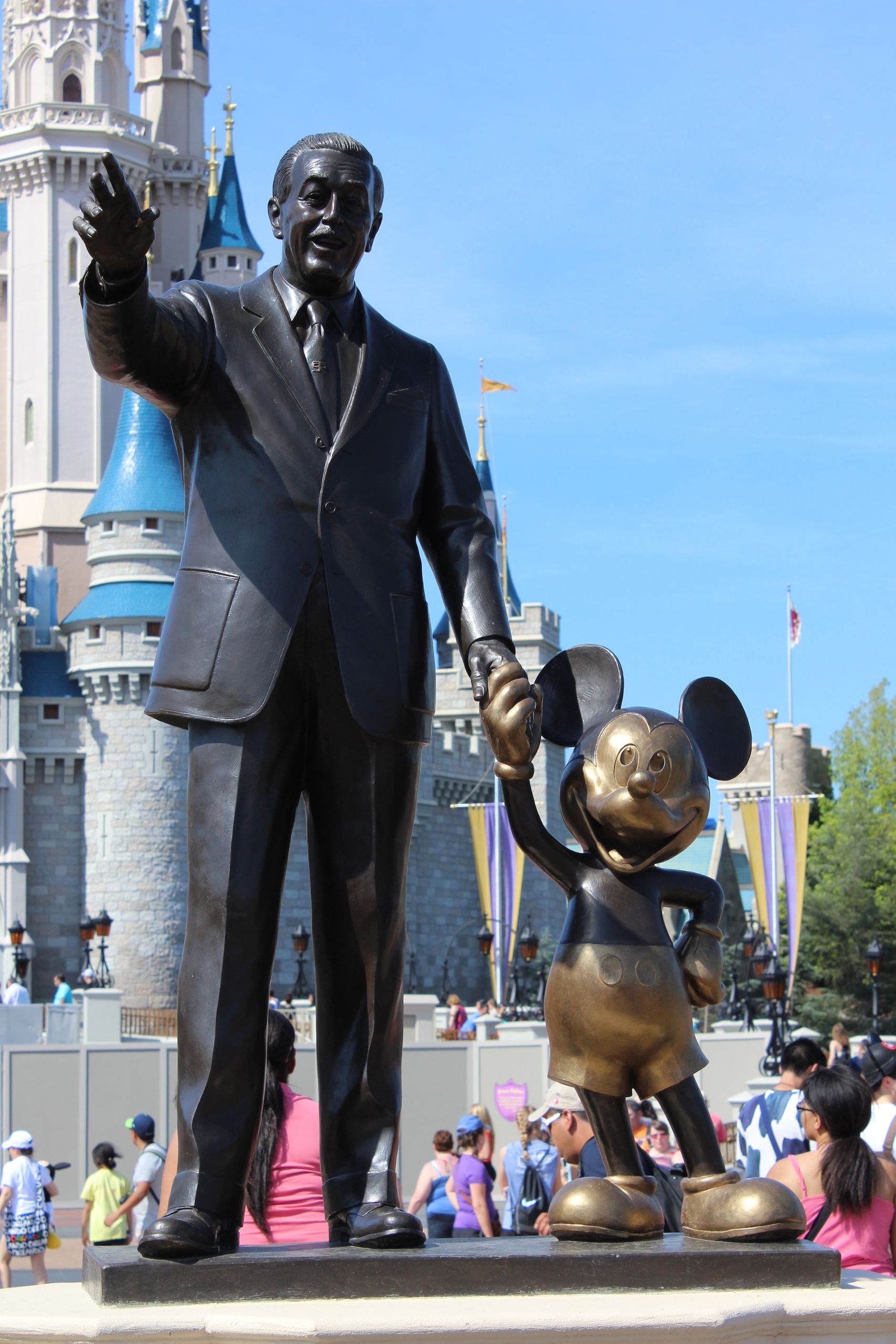 I 100 anni della Disney, tra episodi di razzismo, sessismo e lotte sindacali - immagine 4