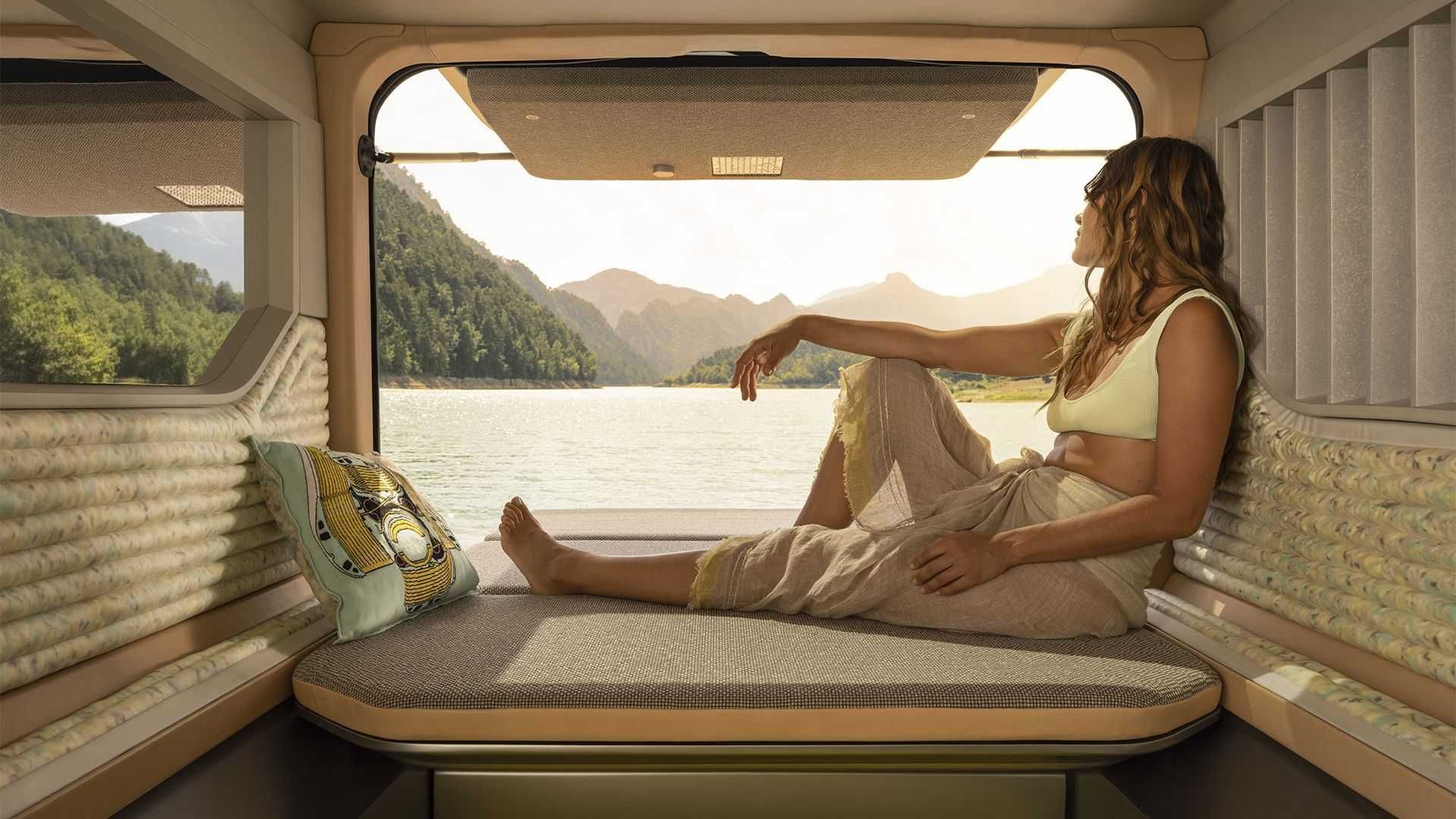 Renault Trafic SpaceNomad, le caratteristiche del camper low cost- immagine 2