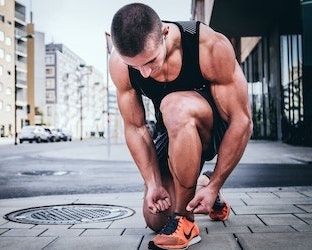 I migliori esercizi per tonificare e potenziare i muscoli delle gambe