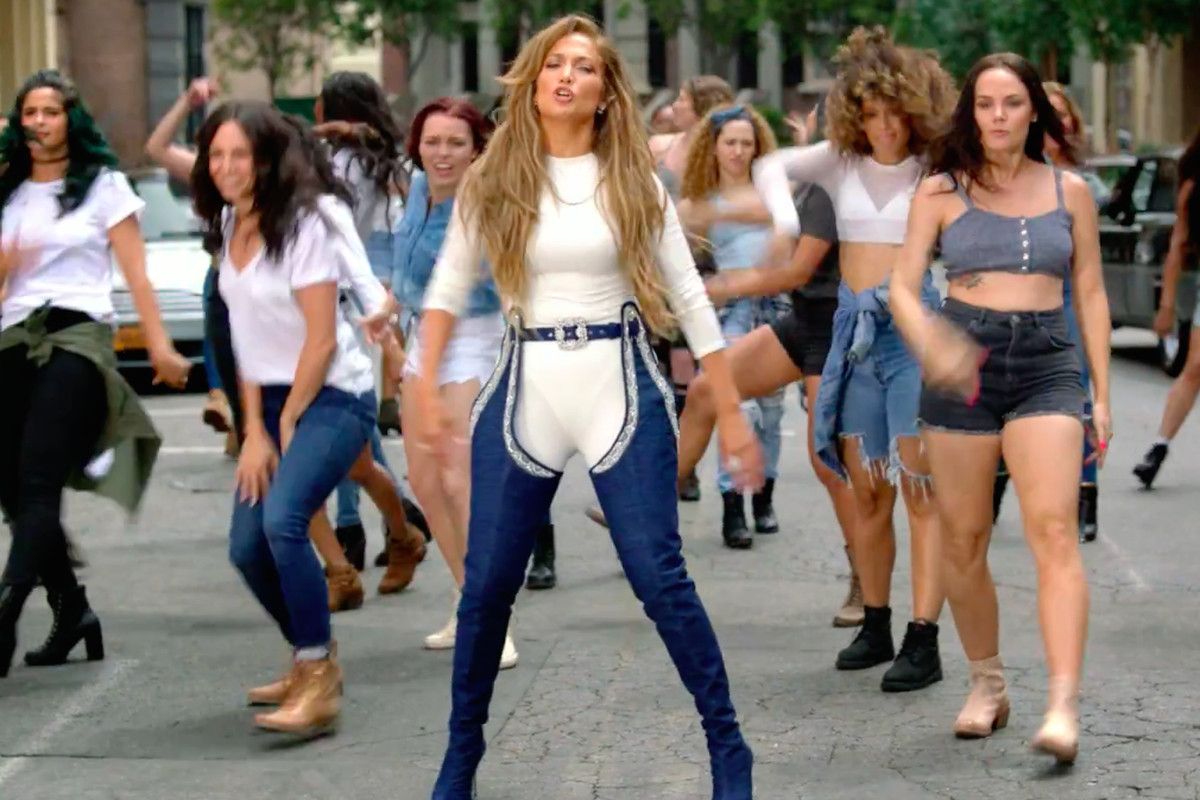 Jennifer Lopez compie 50 anni: i più grandi successi della diva senza età - immagine 18