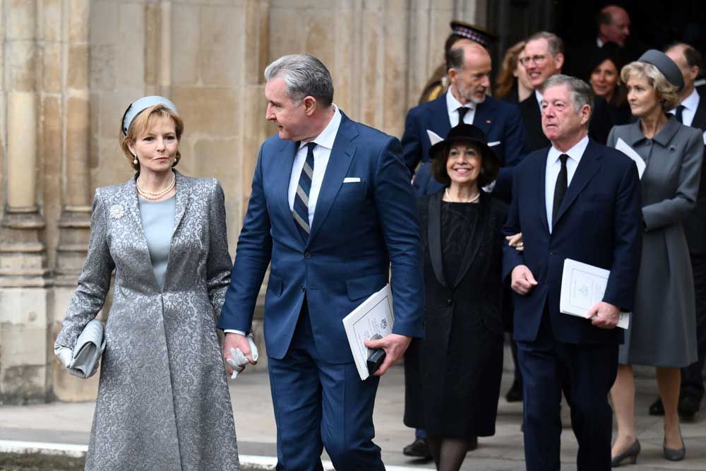 La Regina alla commemorazione di Filippo con il Principe Andrea: lei l&#8217;ha perdonato e a Londra è polemica - immagine 34