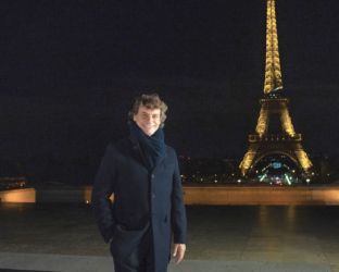 È Natale e Alberto Angela ci regala la sua città: tutto su “Stanotte a Parigi”