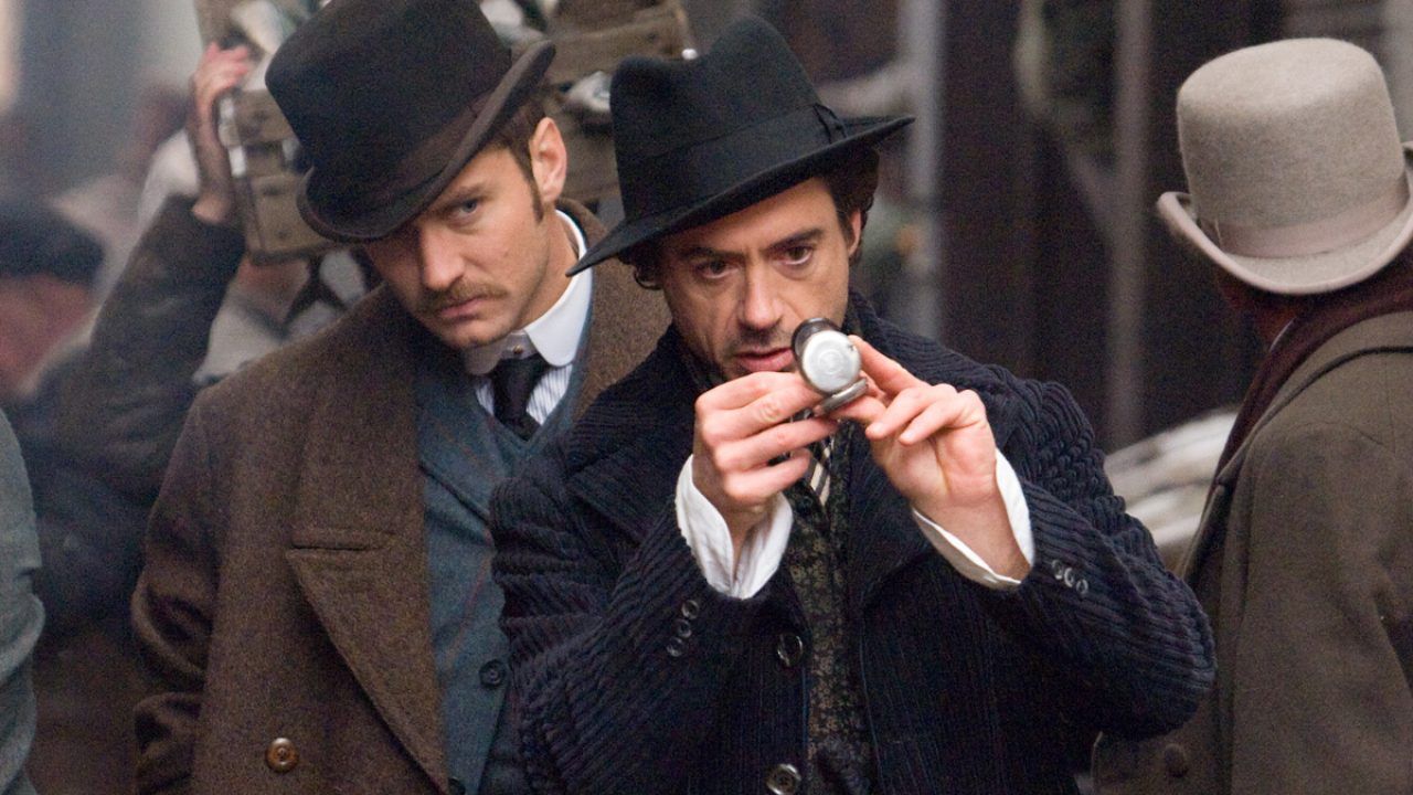 jude law in Sherlock-Holmes