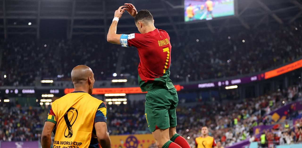 Lacrime, gol, record, rabbia: la prima di Ronaldo come un film