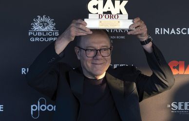 Carlo Verdone vince il Ciak d’Oro per le serie tv: tutti i vincitori 2024