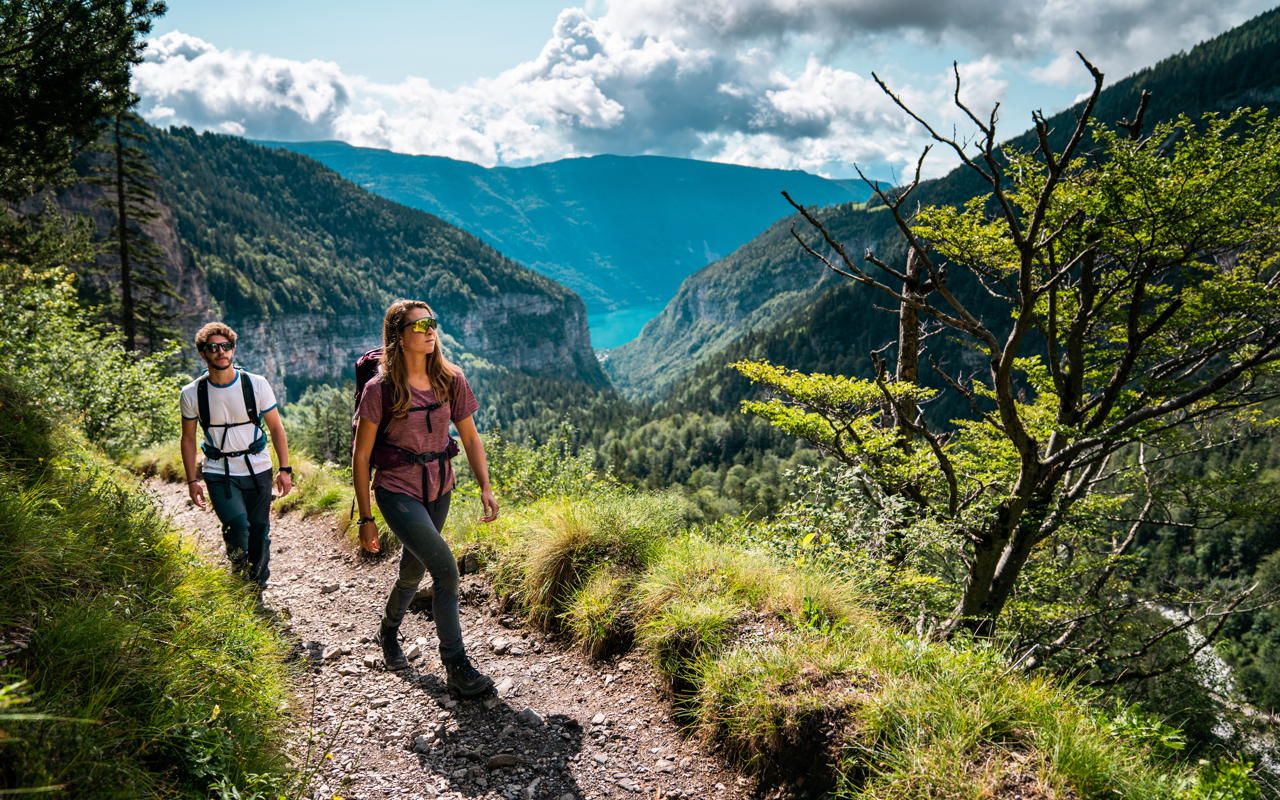 Trekking: per principianti ed esperti, i percorsi nell&#8217;area Dolomiti Paganella- immagine 1