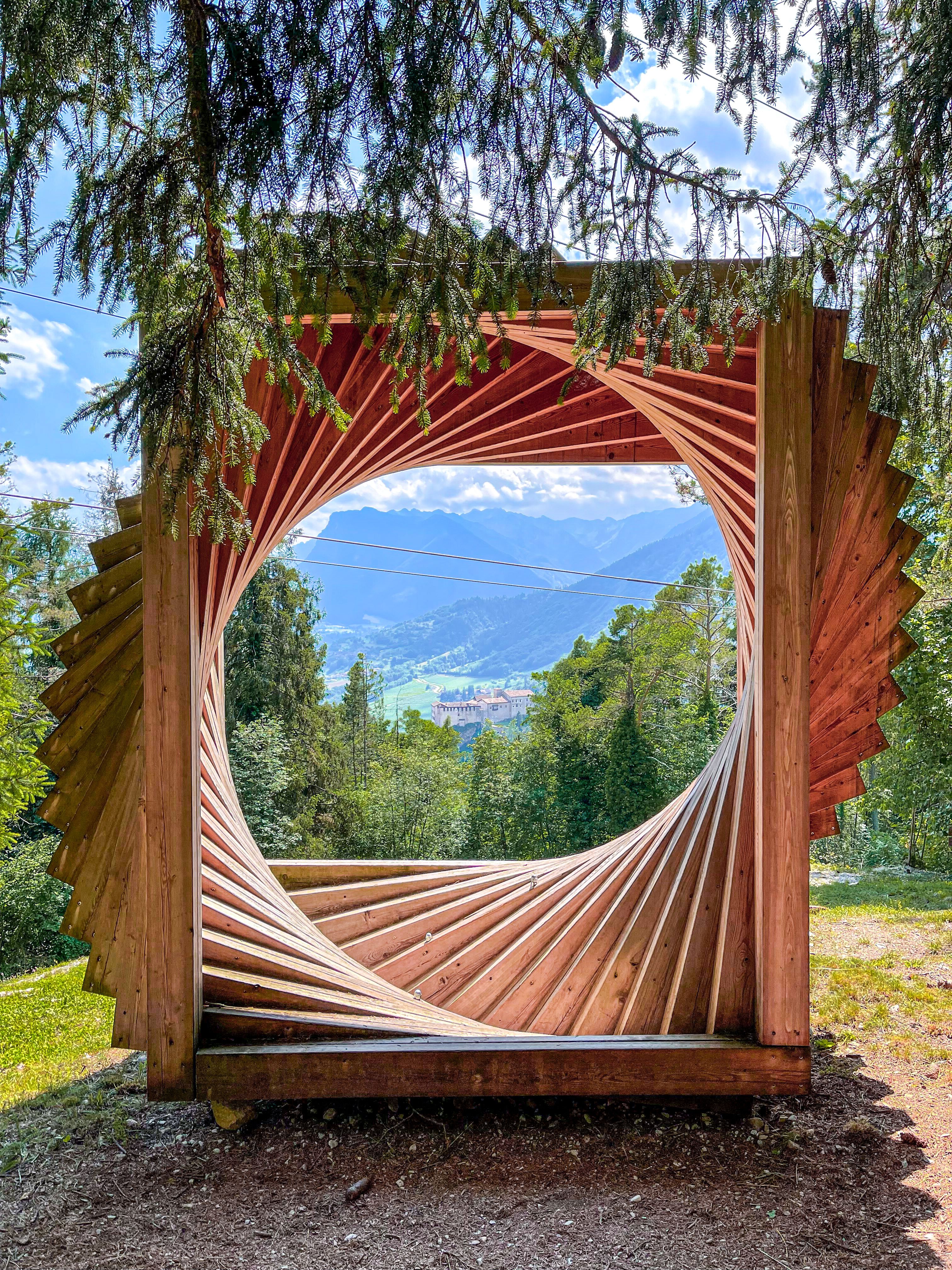 Arte open air: in Trentino le opere d&#8217;arte si ammirano nei boschi- immagine 7