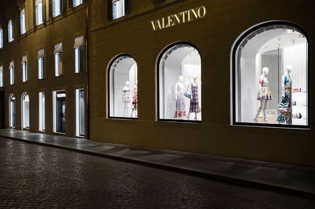 VAlentino: a roma il suo più grande flagship store - immagine 9