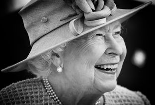 La Regina Elisabetta compie 94 anni