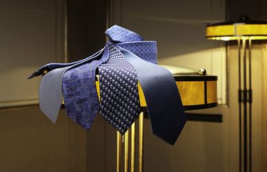 Salvatore Ferragamo: la cravatta diventa Made To Order