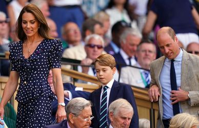 Il principe George a Wimbledon: vince Djokovic, ma trionfa l’impeccabile figlio di Kate Middleton