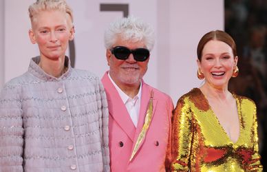 Almodovar o Walter Salles: chi vince a Venezia? Classifiche, pagelle e favoriti per il Leone d’Oro