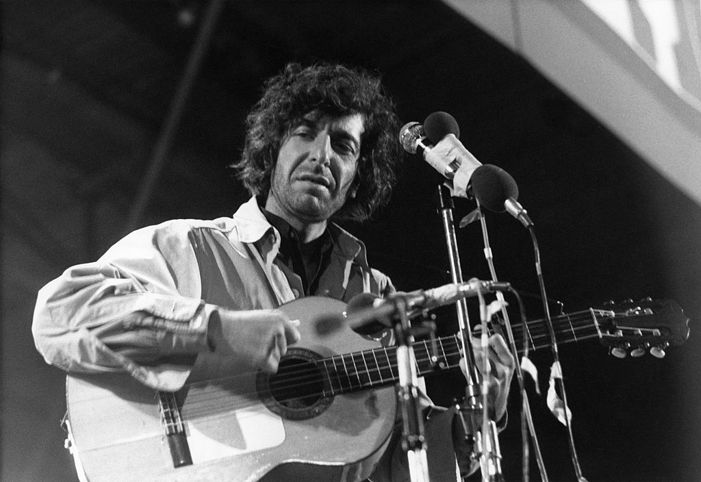 Leonard Cohen, le frasi e le canzoni più belle del cantautore malinconico - immagine 8