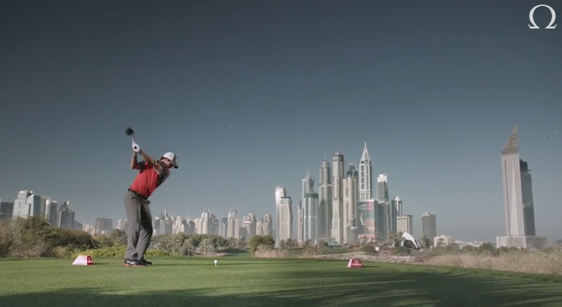Rory McIlroy in campo a Dubai per Omega - immagine 5