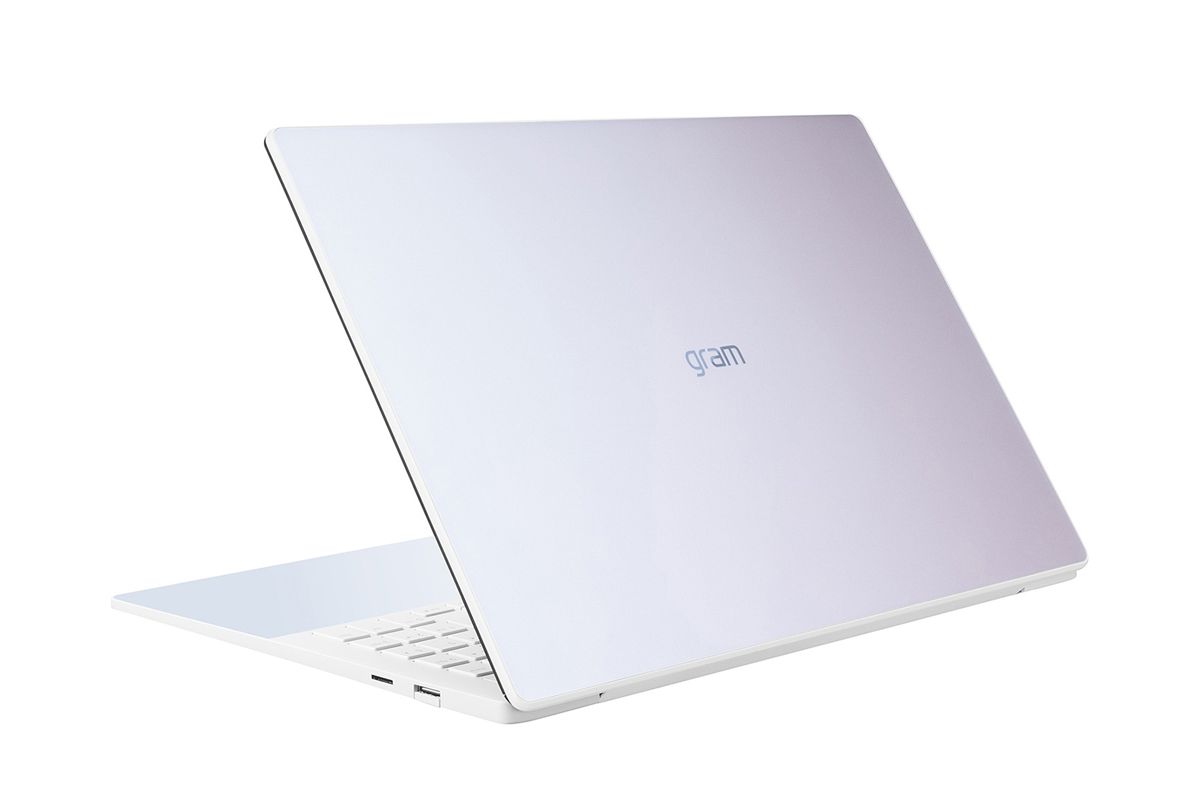 Provato per voi: il nuovo LG gram Style è il portatile per lo smartwork dell&#8217;estate 2023- immagine 5