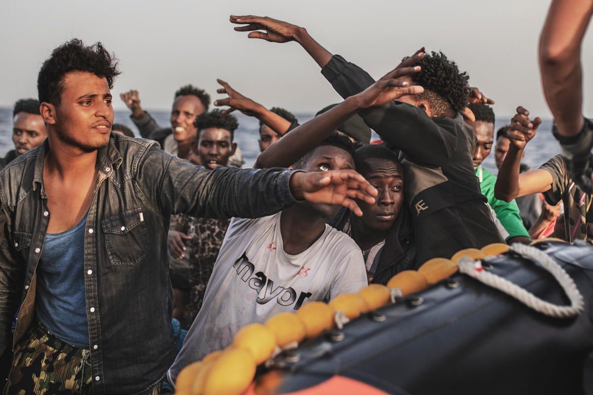 Sulla nave di Medici Senza Frontiere che salva i migranti nel Mediterraneo- immagine 6