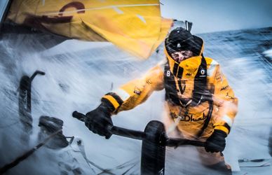Volvo Ocean Race: eroi in regata intorno al mondo