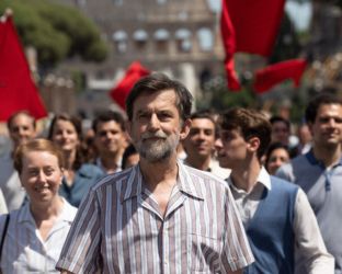 “Il sol dell’avvenire” in prima visione tv: l’ultimo film di Nanni Moretti stasera è per tutti