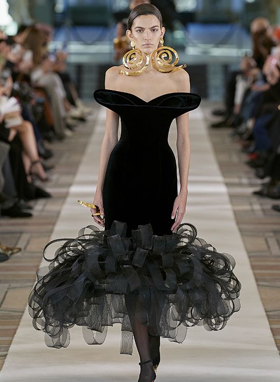 Schiaparelli Haute Couture primavera estate 2022